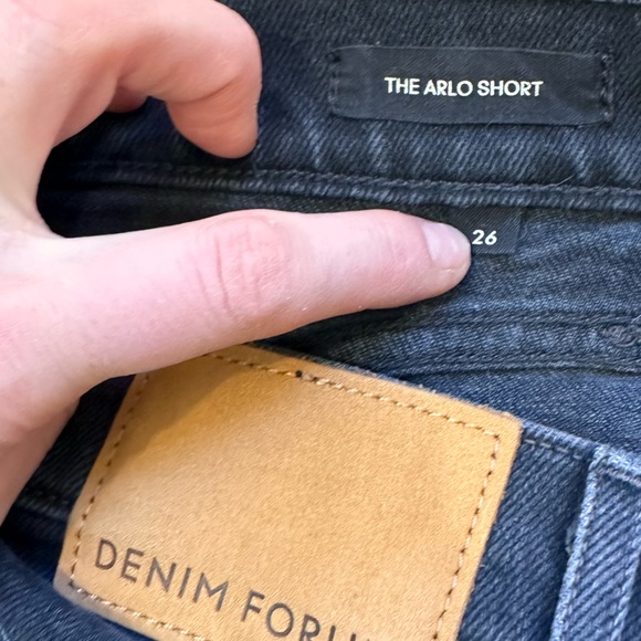 Denim Forum Arli Short - Picture 2 of 2